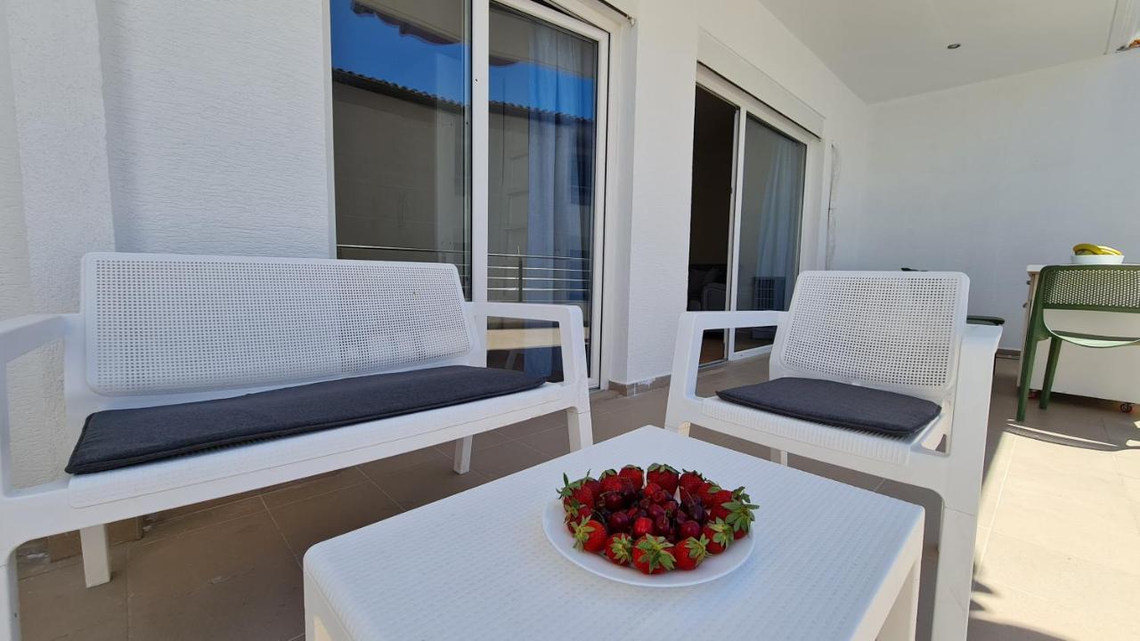 Your Comfy Apartment Саранде Екстериор снимка